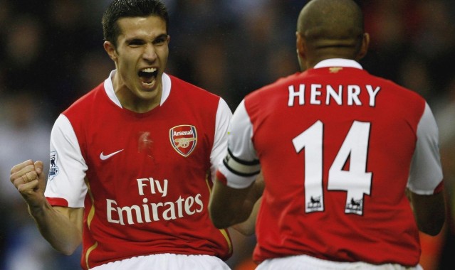 排列五官方：新星谢泼德2025赛季数据全面解析，媒体对比范弗利特2024赛季表现引热议