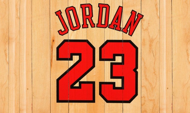 排列五体育中心-国足启程迎战，12强赛现场直击酒店出发激昂瞬间