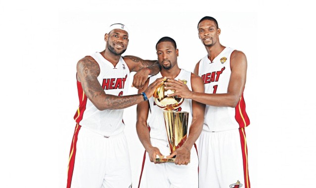 排列五赛事集团|欧冠惊天逆转！曼城2-1力克皇马，银河战舰失误酿苦果，阿隆索帅位风雨飘摇