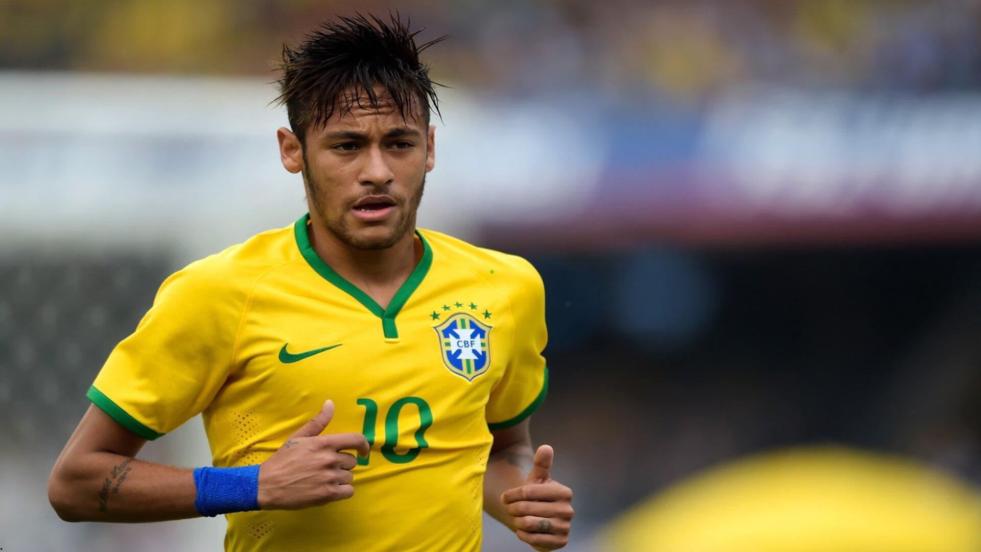 梅西青年队队友深情回忆,50美元债务成多年牵挂,期盼重逢了却心愿